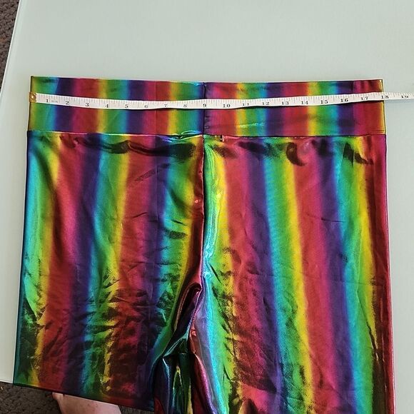 Crazy Train Rainbow Shimmer Shorts - Picture 9 of 9